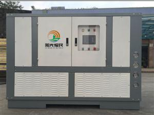 燃(ran)氣鍋(guo)鑪煙氣低溫深度餘(yu)熱迴(hui)收(shou)